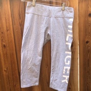 Tommy Hilfiger capri pants